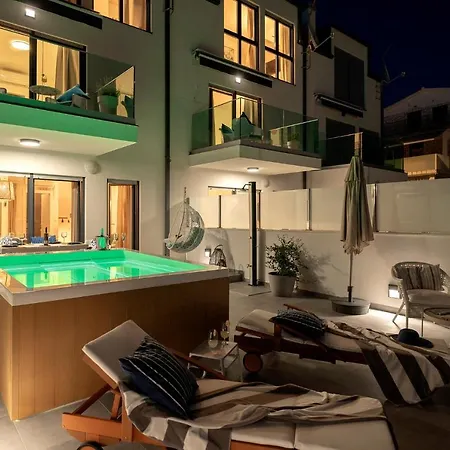 New! Relux - Zf Hvar Apartamento